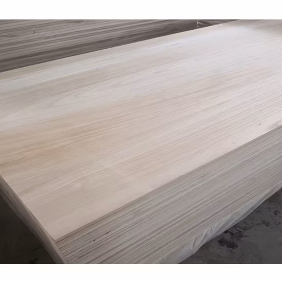 Tablones de madera maciza del panel de la junta del dedo del tablero pegado del borde de Paulownia del buen precio de alta calidad en venta